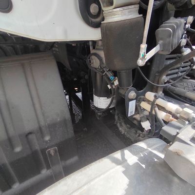 31-40t Load Capacity Diesel Auman 6X4 Tractor Truck for Construction and Transport