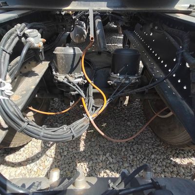 Powered Auman Dumper Trailer 400HP Towing Truck Combo Euro 5 Emission Standard Trucks