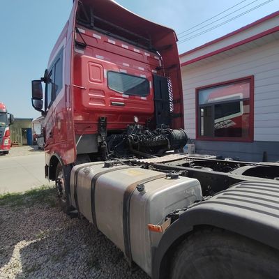 Tyres and Sinotruk Chassis Multifunction Hauler for Port Transportation Customized