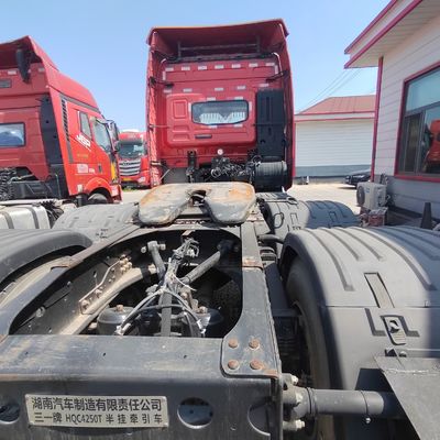 Tyres and Sinotruk Chassis Multifunction Hauler for Port Transportation Customized