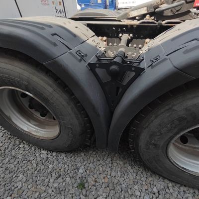 Tyres and Sinotruk Chassis Multifunction Hauler for Port Transportation Customized