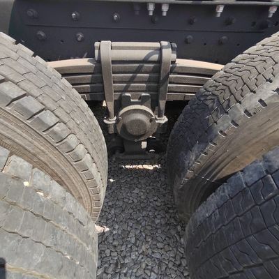JAC 540 Heavy Truck 560HP 6X4 Tractor with Air Suspension Seat and Hydraulic Steering