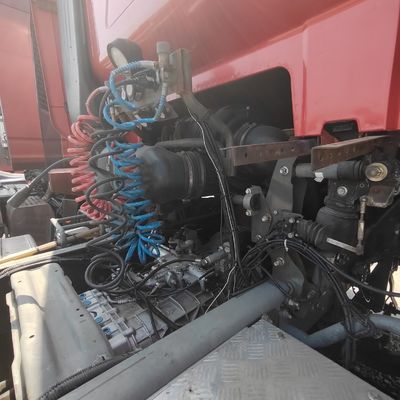 Durable 30t Loading Capacity HOWO T7 Hydraulic Steering Truck for Country Markets