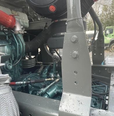 6 Months Shacman 400HP Heavy Duty Tractor with Air Suspension Driver Seat and ≤5 Seats