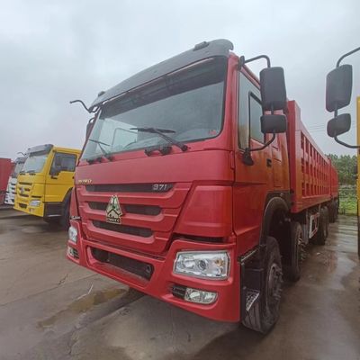 Sinotruk Chassis 30t Capacity Front Lifting Style HOWO 6X4 Heavy Duty Transport Truck