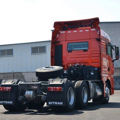 Air Suspension Seat Equipped HOWO Heavy Duty CNG Tractor Truck for Semi Trailer Transport
