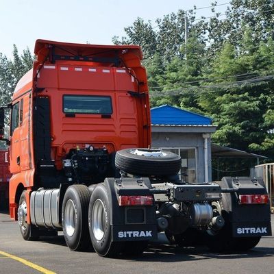 Manual Transmission Heavy Duty CNG Tractor Truck Your Best Choice for Cargo Transport