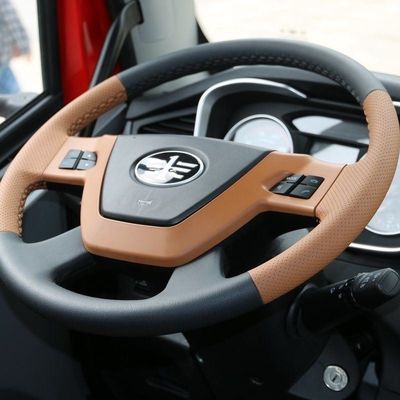 Manual Transmission Heavy Duty CNG Tractor Truck Your Best Choice for Cargo Transport