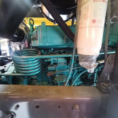 Manual Transmission Sinotruk Chassis 6X4 Industrial Dump Vehicle for Earth Mover