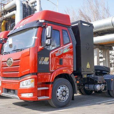 Transport of Goods Electric Tractor FAW Jiefang J6p 6X4 460HP with Mileage 100000 km