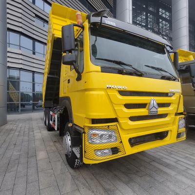 31-40t Heavy Duty Sinotruck Tipper with Hydraulic Steering and 50t Loading Capacity