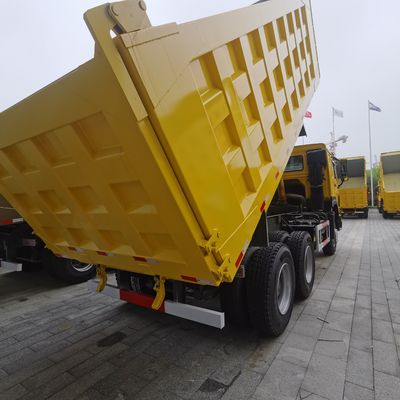 31-40t Heavy Duty Sinotruck Tipper with Hydraulic Steering and 50t Loading Capacity