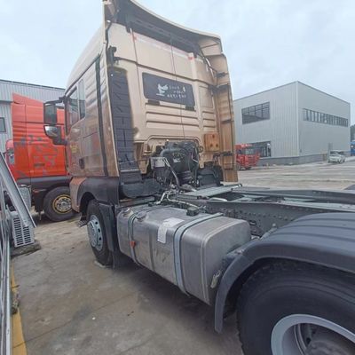 400L Fuel Tank Trucks for Heavy Duty Transportation from ZZ4257N3247E1H Heavy Truck