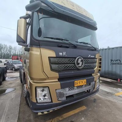 Towing Semi Trailer Shaanxi Automobile Heavy-Duty Tractor Truck with 1000L Fuel Tank