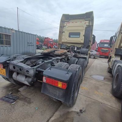 Towing Semi Trailer Shaanxi Automobile Heavy-Duty Tractor Truck with 1000L Fuel Tank
