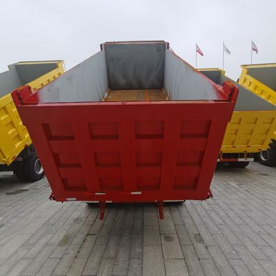 Diesel Sinotruck Heavy Duty Dump Truck with 30t Loading Capacity and Hydraulic Steering