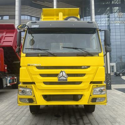 Haowo Dump Truck From Chinese Load Capacity 21-30t Equipped with Air Conditioner Cab