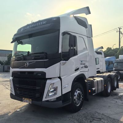 Hydraulic Steering with Power Assistance Heavy Duty Transportation 460HP Volvo 6X4 Truck