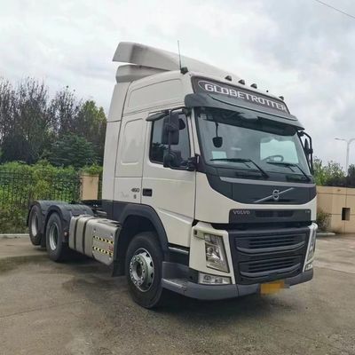 Customized Shacman Heavy Duty Tractor Trailer with 1000L Fuel Tank and ISO Certified