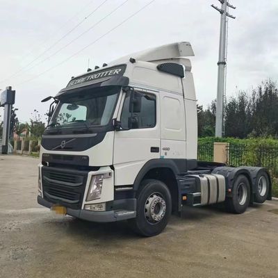 Customized Shacman Heavy Duty Tractor Trailer with 1000L Fuel Tank and ISO Certified