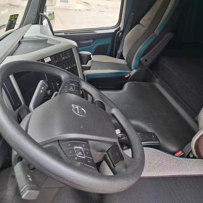 Heavy Duty Transportation FAW Diesel Truck with 400L Fuel Tank and Hydraulic Steering