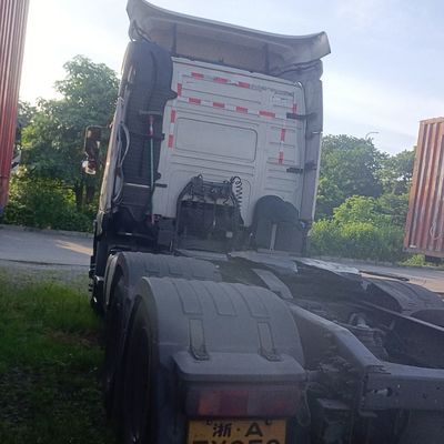 Heavy Duty Towing Made Easy with Powerful Volvo Tractor Truck and Air Suspension Seat