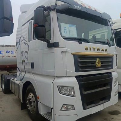 Manual Transmission Euro 5 Sturdy Diesel Tractor Truck for Agricultural Applications