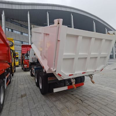 Customized Sinotruk Chassis Dump Truck with Tubeless Tire Design and Power Assistance