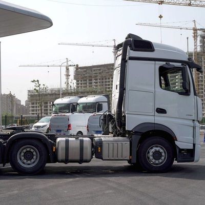 Mercedes Actros Heavy Truck 510HP 6X4 Tractor Model 2651 LS with Tubeless Tire Design