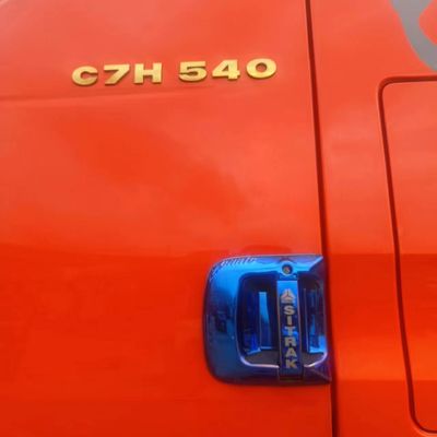 Manual Transmission Heavy Duty Diesel Tractor for Agricultural Tasks 11m*2.55m*3.45m