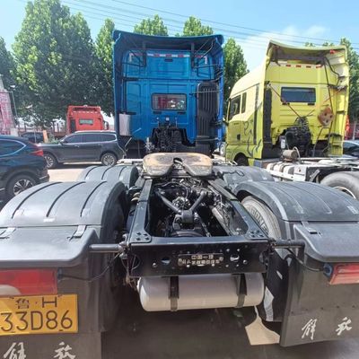 Jiefang J7 Truck with 560 Horsepower Engine Euro 5 Emission Standard 6.8x2.5x3.8m
