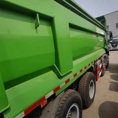 8×4 Drive Wheel Customized Heavy Duty Vehicle with Hydraulic Steering from Sinotruk
