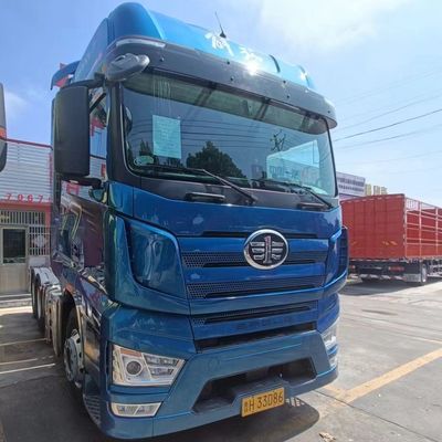 Sinotruck 560HP Tipper Trailer with 1000L Fuel Tank within Customization Options