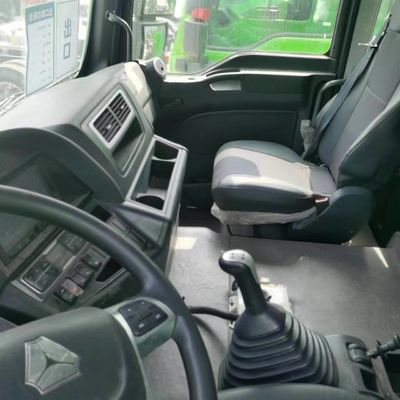 Heavy Duty Vehicle Sale Sinotruk Chassis Hydraulic Steering Euro 5 Engine Capacity 4-6L