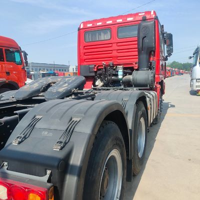 Heavy Duty Carbon Steel Tractor Truck for Agricultural Applications 6.8x2.5x3.8m