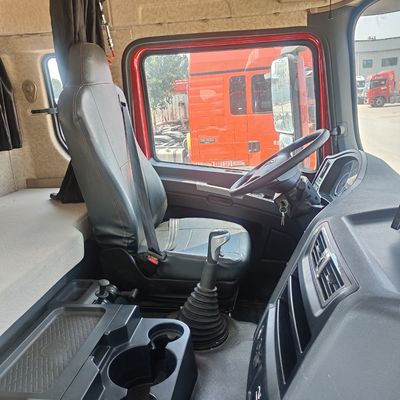 Shaanxi Automobile Delong X3000 Heavy-Duty Hauling Vehicle with 400L Fuel Tank