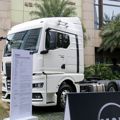 560HP Heavy-Duty 6X4 Tractor with Air Suspension Seat Customization and Shipping Cost