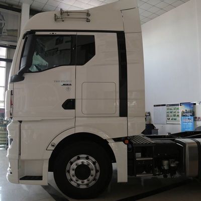 560HP Heavy-Duty 6X4 Tractor with Air Suspension Seat Customization and Shipping Cost