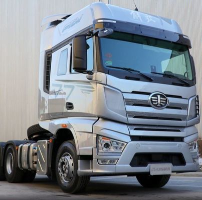 FAW Jiefang 6X4 J7 Tipper Truck Trailer with ≤5 Seats ZZ1257N3647N1 and High Durability