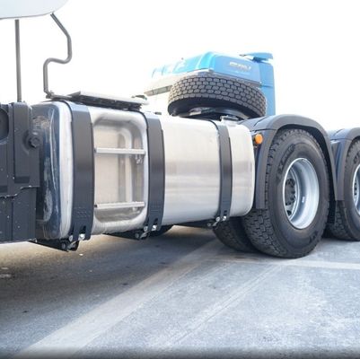 Used FAW Tipper Truck with Air Suspension Seat and 600L Fuel Tank in Good Condition