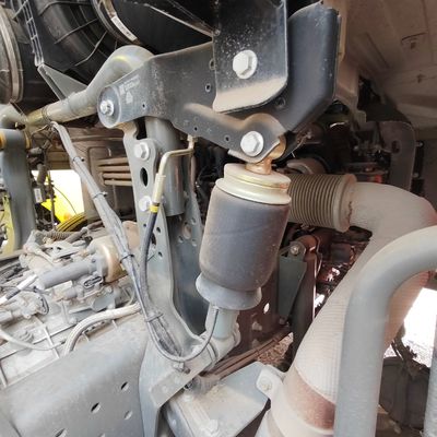 Used 6X4 Tractor Truck with Tubeless Tire Design and 351-450hp Horsepower