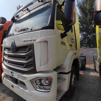 Sinotruk Chassis 10 Wheeler Transport Heavy Cargo Tractor Truck for Your Requirements