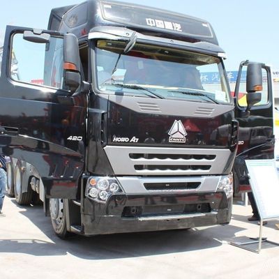 31-40t Carbon Steel Cargo Box HOWO A7 Series 6X4 400HP Towing Truck with 600L Fuel Tank