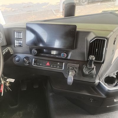 540HP Manual Transmission Truck Tractor for Heavy-Duty Hauling and Transport Solutions