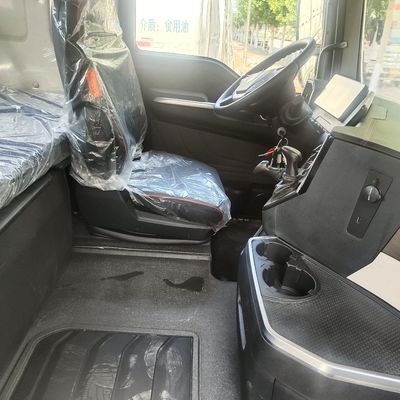 540HP Manual Transmission Truck Tractor for Heavy-Duty Hauling and Transport Solutions