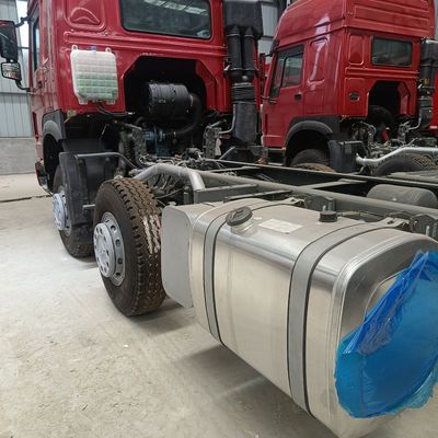 High Capacity Sinotruk Dump Truck with ISO Certification Durable Structure and Tyres