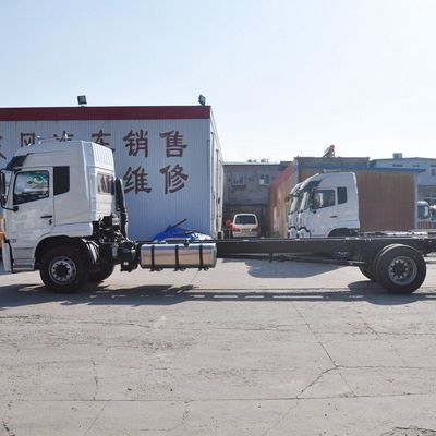 Dongfeng Commercial Vehicle 180HP 4X2 9.6m Box Truck for Heavy Loads and Long Distances