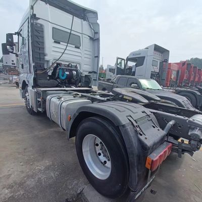 540HP Truck with 1000L Fuel Tank and Heavy-Duty Towing Functionality