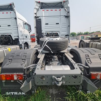 Sitrak 4X2 480 HP Heavy Duty Tractor with 1000L Fuel Tank Online and Customization