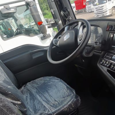Sitrak 4X2 480 HP Heavy Duty Tractor with 1000L Fuel Tank Online and Customization